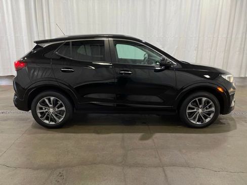 Used 2023 Buick Encore GX Select w/ Sport Touring Package AWD/4WD image 3