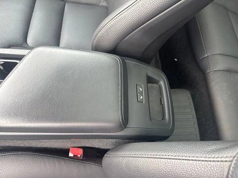 Used 2024 Volvo V60 B5 Cross Country Plus AWD/4WD image 18