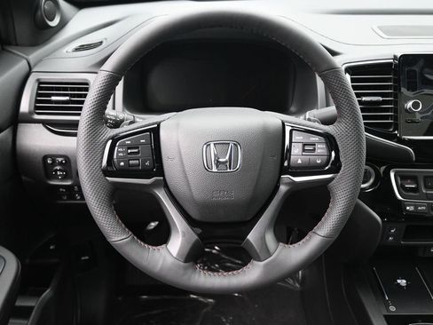 New 2026 Honda Ridgeline Black Edition image 17