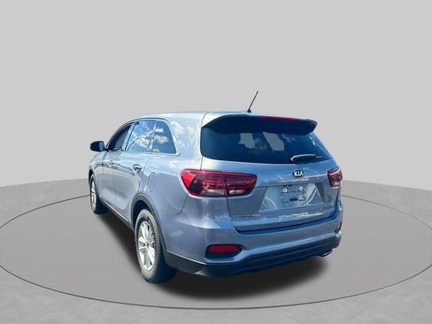 Used 2020 Kia Sorento LX AWD/4WD image 6
