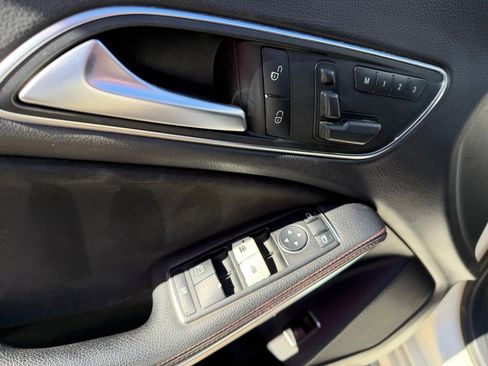 Used 2014 Mercedes-Benz CLA 45 AMG 4MATIC w/ Premium 1 Package image 21