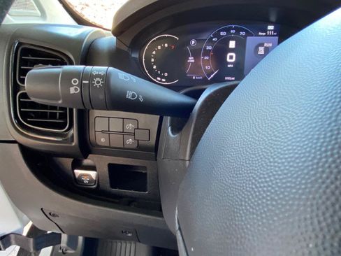 Used 2025 RAM ProMaster 2500 w/ U-Haul Equipment Group FWD image 45