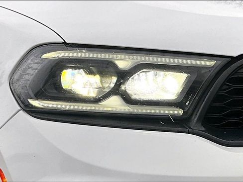 Used 2023 Dodge Durango GT image 30
