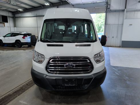 Used 2019 Ford Transit 350 XLT RWD image 7