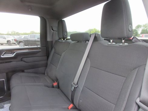 New 2026 GMC Sierra 2500 SLE w/ SLE Value Package; image 15