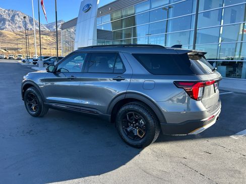 New 2026 Ford Explorer Tremor w/ Tremor Convenience Package image 8