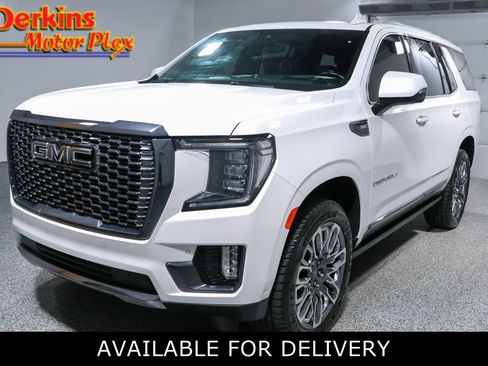 Used 2024 GMC Yukon Denali Ultimate AWD/4WD image 1