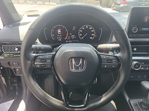 Used 2025 Honda Civic Sport image 16