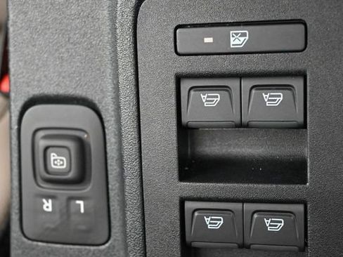 Used 2023 Ford Bronco Wildtrak AWD/4WD image 15