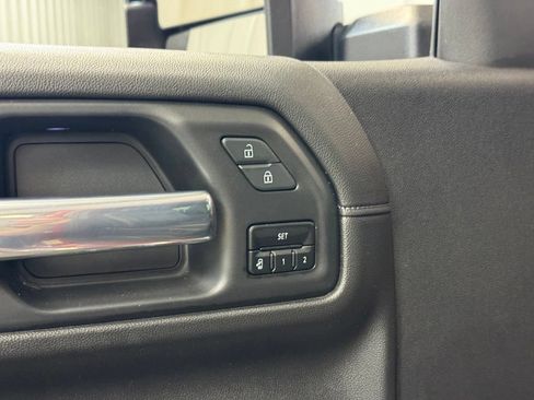 Used 2021 GMC Sierra 1500 Denali AWD/4WD image 10