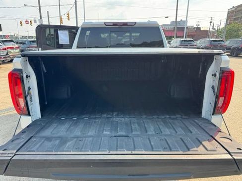 Used 2022 GMC Sierra 1500 Denali w/ Denali Reserve Package AWD/4WD image 10