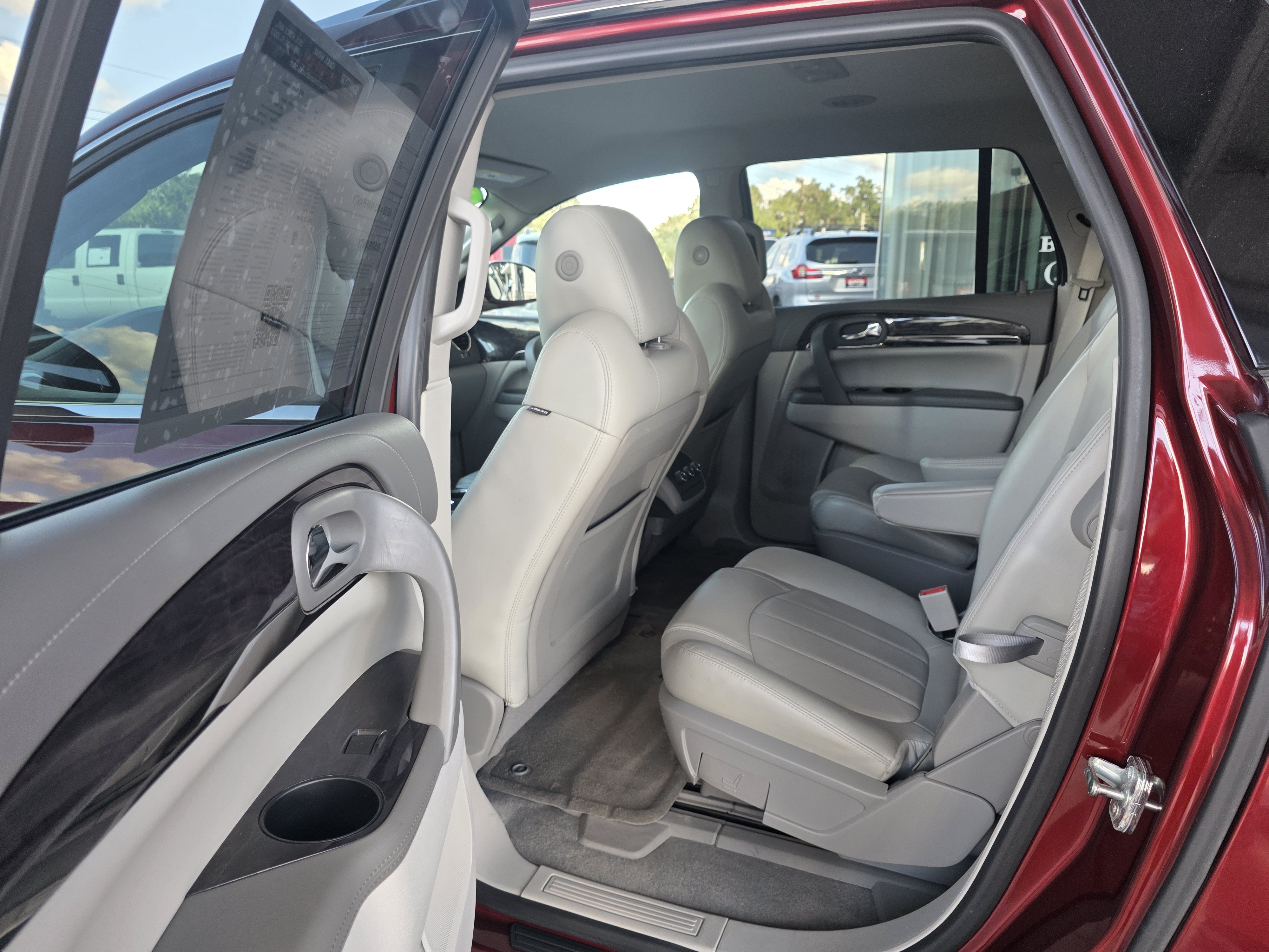 Used 2017 Buick Enclave Leather w/ Trailering Package AWD/4WD image 42