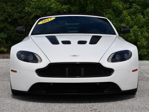 Used 2017 Aston Martin V12 Vantage S RWD image 9