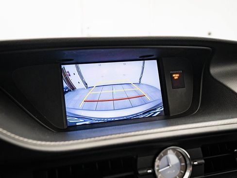 Used 2015 Lexus ES 350 image 32