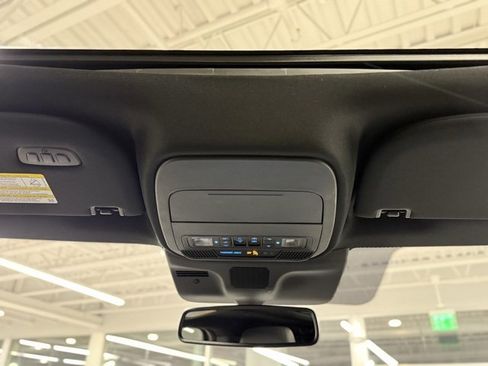 New 2026 Ford Expedition Tremor image 22