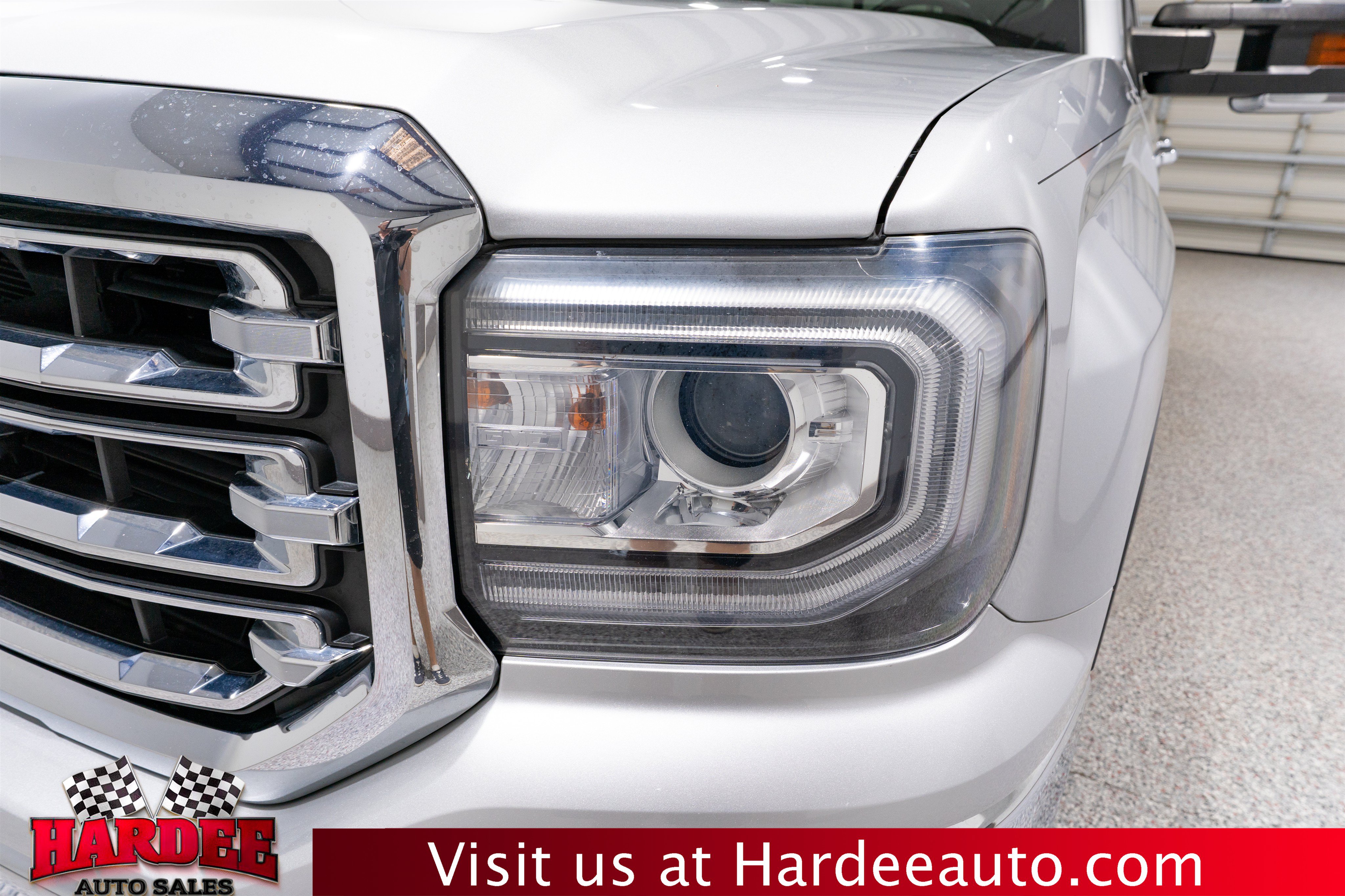 Used 2018 GMC Sierra 1500 SLT w/ SLT Premium Package AWD/4WD image 8