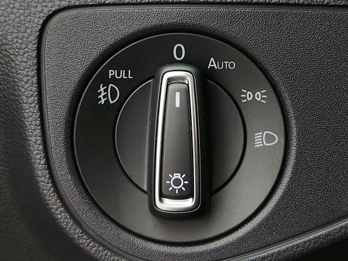 Used 2019 Volkswagen Atlas SEL Premium AWD/4WD image 23
