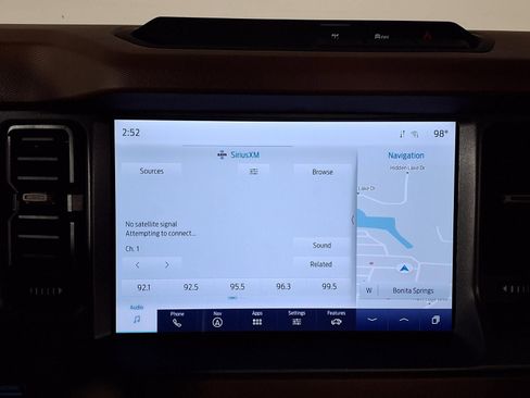 Used 2024 Ford Bronco Outer Banks AWD/4WD image 17