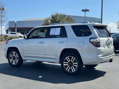 Used 2022 Toyota 4Runner Limited image 10