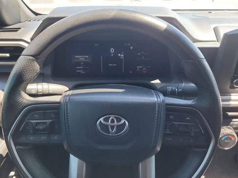 Used 2024 Toyota Tacoma TRD Sport image 28