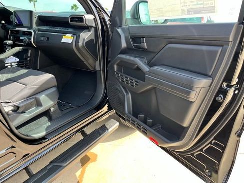 New 2026 Toyota Tacoma SR AWD/4WD image 21
