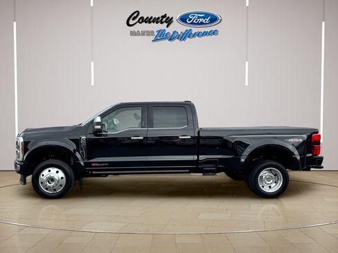 Used 2024 Ford F450 Platinum AWD/4WD image 3