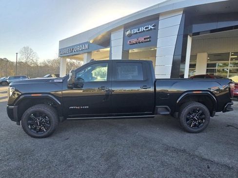 New 2025 GMC Sierra 2500 AT4 w/ AT4 Premium Plus Package image 2