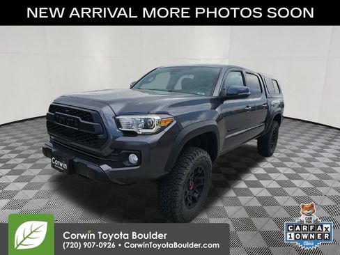Used 2021 Toyota Tacoma TRD Off-Road w/ Technology Package AWD/4WD image 3
