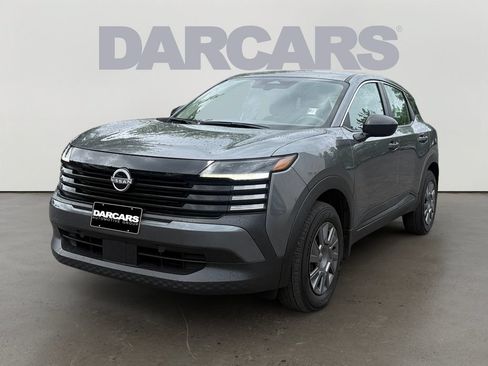 Used 2025 Nissan Kicks S AWD/4WD image 3