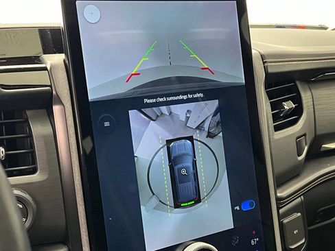 Used 2022 Ford Expedition Platinum image 17