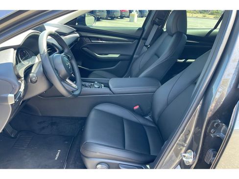 Certified 2025 MAZDA MAZDA3 s FWD image 11