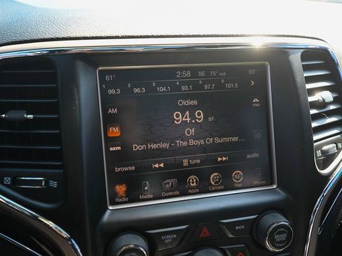 Used 2016 Jeep Grand Cherokee Limited 75th Anniversary image 36