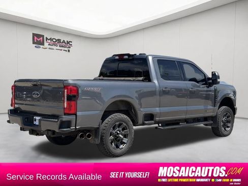 Used 2023 Ford F250 Lariat w/ Sport Appearance Package AWD/4WD image 7