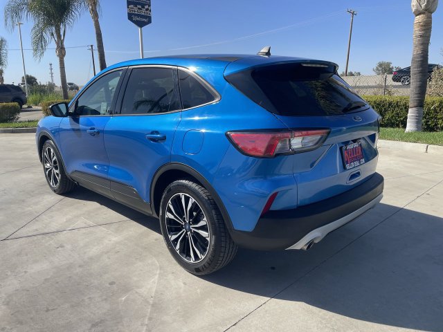Used 2021 Ford Escape SE w/ SE Sport Appearance Package FWD image 6