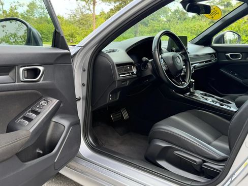 Used 2022 Honda Civic Sport image 38