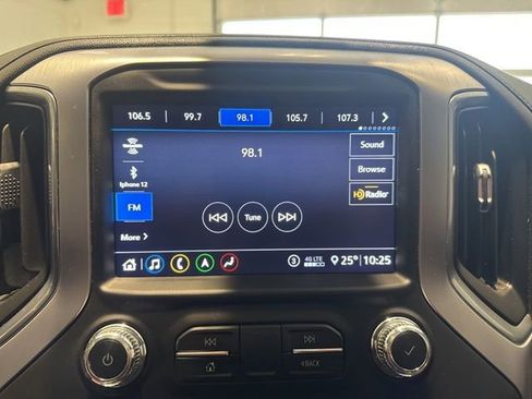 Used 2020 GMC Sierra 1500 SLT w/ SLT Premium Plus Package image 26