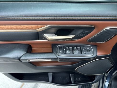 Used 2021 RAM 1500 Limited image 17