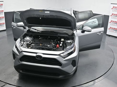 Used 2025 Toyota RAV4 LE FWD image 40