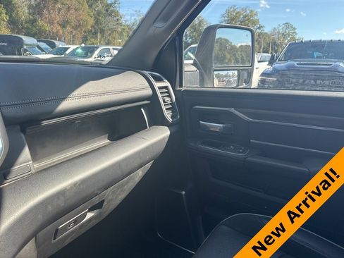 Used 2024 RAM 2500 Laramie image 17
