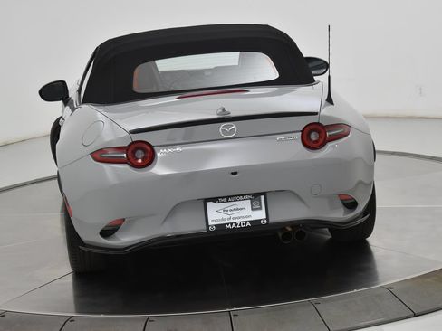 Certified 2025 MAZDA MX-5 Miata Club w/ Brembo/BBS Recaro Package RWD image 10