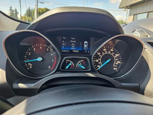 Used 2017 Ford Escape Titanium w/ Canadian Touring Package image 28