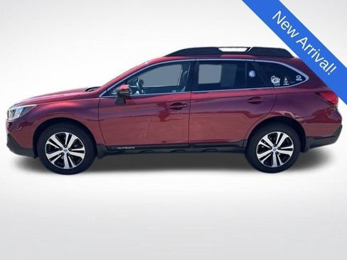 Used 2018 Subaru Outback 2.5i Limited AWD/4WD image 4