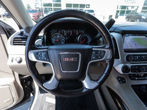 Used 2020 GMC Yukon SLT w/ Open Road Package AWD/4WD image 32