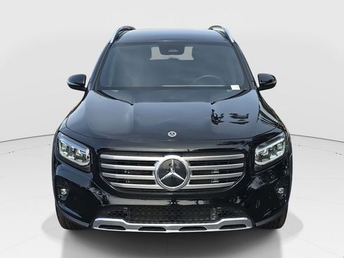 Certified 2025 Mercedes-Benz GLB 250 image 2