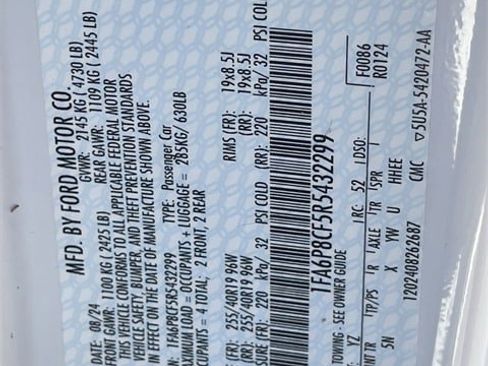 Used 2024 Ford Mustang GT Premium image 29