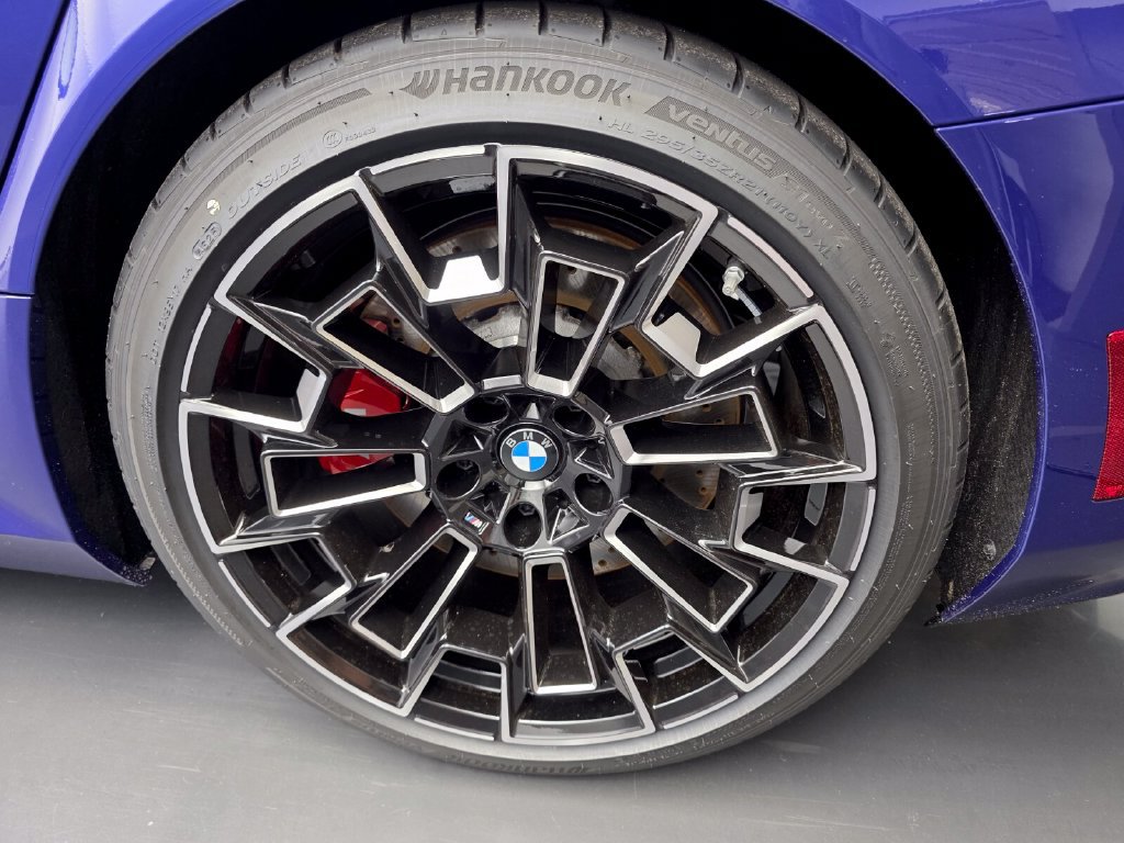 New 2026 BMW M5 Touring AWD/4WD image 14