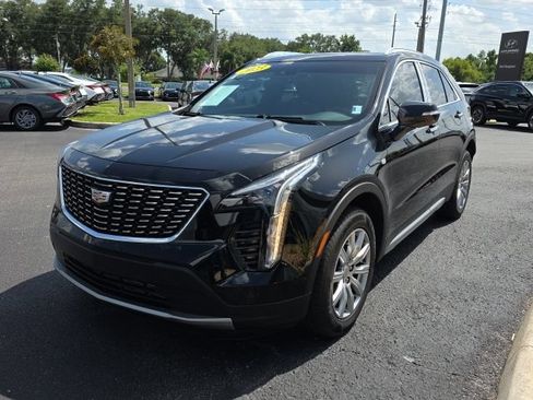 Used 2023 Cadillac XT4 Premium Luxury w/ Cold Weather Package FWD image 2