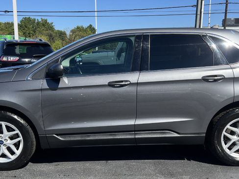 Used 2022 Ford Edge SEL image 10