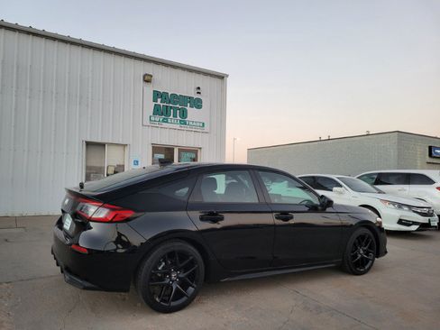 Used 2024 Honda Civic Sport image 7