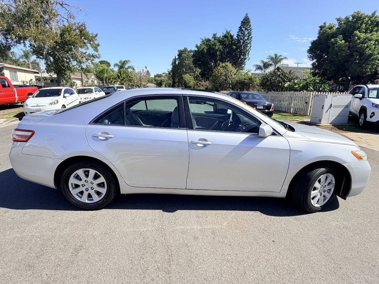 Used 2008 Toyota Camry XLE FWD image 8